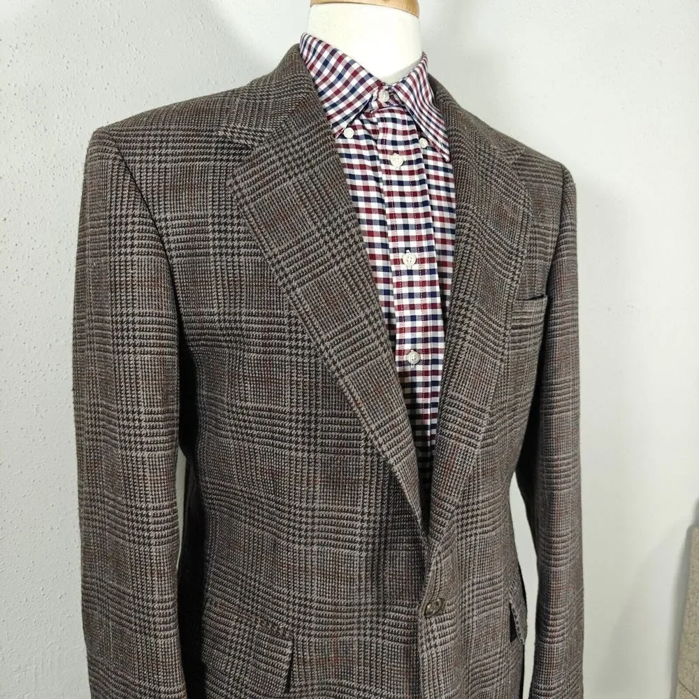 Haggar Men's Tweed Sport Coat Blazer Two Button Brown Plaid Wool Blend Size‎ 42L